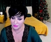 kiratempt is a  year old female webcam sex model.