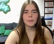 miraa_bloom is a  year old female webcam sex model.