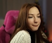 _guesswhat_ is a 18 year old female webcam sex model.