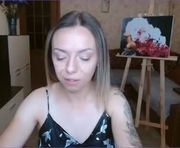 vanillamuffin is a 26 year old female webcam sex model.