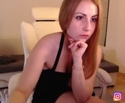 karen0092 is a  year old female webcam sex model.