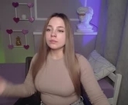 lanasator is a 21 year old female webcam sex model.