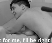almondonwheels is a 31 year old female webcam sex model.
