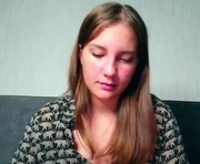 janniejansma is a 18 year old female webcam sex model.