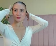glorianasole is a  year old female webcam sex model.