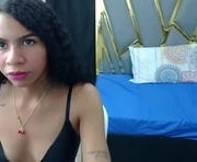 valeriavasquez19 is a  year old female webcam sex model.
