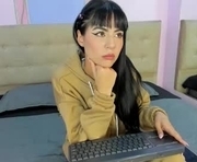 violetaponds is a 25 year old female webcam sex model.