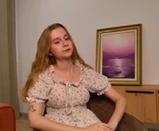 loving_fiend_ is a 18 year old female webcam sex model.