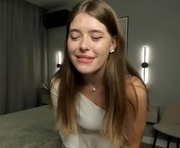 jazminenakano is a 18 year old female webcam sex model.