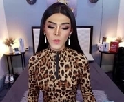 madnesswilxx is a 26 year old shemale webcam sex model.