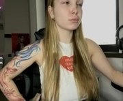 evacarter1 is a  year old female webcam sex model.