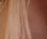 cute_emmma is a 19 year old female webcam sex model.