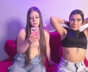 chloe_jons is a  year old couple webcam sex model.