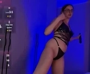 arcticivy is a 18 year old female webcam sex model.