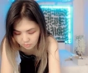 touchluna is a  year old female webcam sex model.