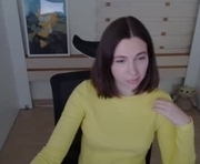 kim_go is a 21 year old female webcam sex model.