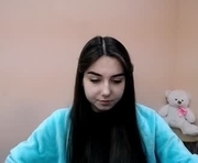 lili_magic is a 19 year old female webcam sex model.