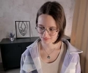 arleighbaile is a 18 year old female webcam sex model.