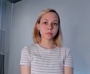 tayteballe is a 18 year old female webcam sex model.