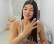 annie_andrade1 is a 19 year old female webcam sex model.