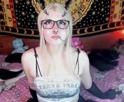 emily_salvatore is a  year old female webcam sex model.