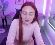 alicia_leclair is a 31 year old female webcam sex model.