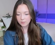 alluringeyess is a  year old female webcam sex model.