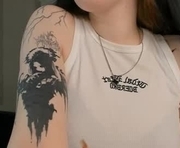 sierabelle is a 18 year old female webcam sex model.