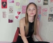 little_radiant_sun is a 21 year old female webcam sex model.