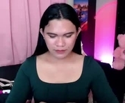 ready2care4youbabe is a 24 year old female webcam sex model.