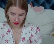 lililinn is a 22 year old female webcam sex model.