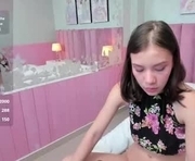 sofi_naughty18 is a 18 year old female webcam sex model.