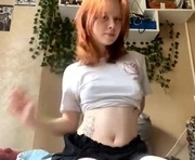 shantaeburleson is a 18 year old female webcam sex model.