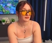 winonapartida is a 20 year old female webcam sex model.