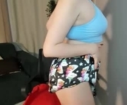 arizzzona_baby is a 25 year old female webcam sex model.