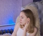 recklesslady is a  year old female webcam sex model.