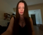 tanyamoor is a 18 year old female webcam sex model.