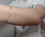 siaonex is a 23 year old female webcam sex model.