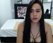mery_hanks is a  year old female webcam sex model.