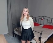 beatrix_rina is a 18 year old female webcam sex model.