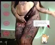 juanita_666 is a 25 year old female webcam sex model.