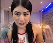 paulinabelen21 is a  year old female webcam sex model.
