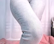 lummy467 is a 23 year old female webcam sex model.