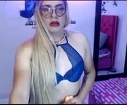 hannadiamondx is a 23 year old shemale webcam sex model.
