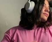 creamy_zamy is a 24 year old female webcam sex model.