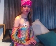 squirrel_ks is a 22 year old female webcam sex model.
