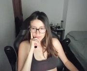 tinaricci is a 21 year old female webcam sex model.