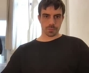 oliverbyoliver is a 28 year old male webcam sex model.