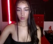 hanna_louse18 is a  year old female webcam sex model.