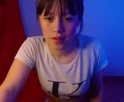 bab_ee02 is a  year old female webcam sex model.